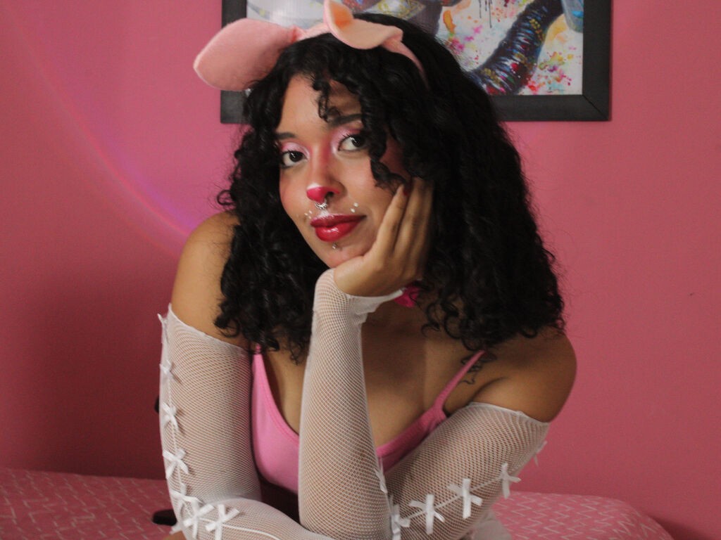 Leeathomson's profile - Image n°0