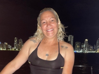 Sexo por webcam con Legnamature