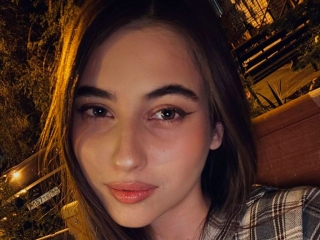 Webcam sex con Leiafrost