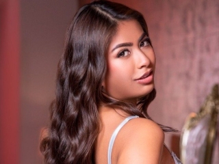 Sexo por webcam con Leiahoney