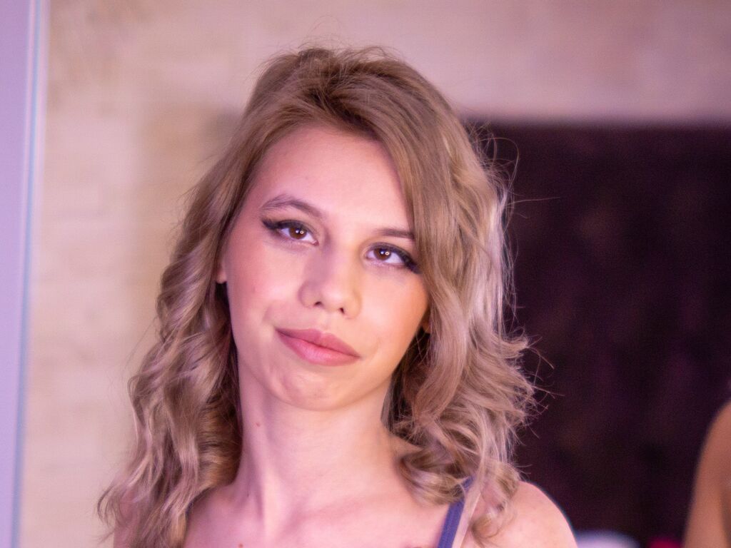 Leiahux's profile - Image n°1