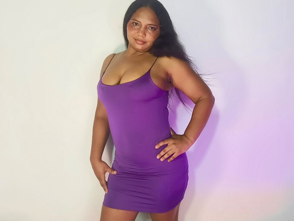 Leidycinnamon's profile - Image n°0