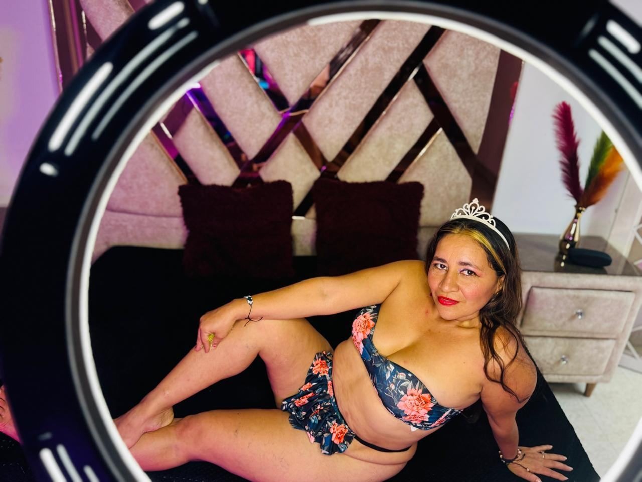 Leidyjones's profile - Image n°1