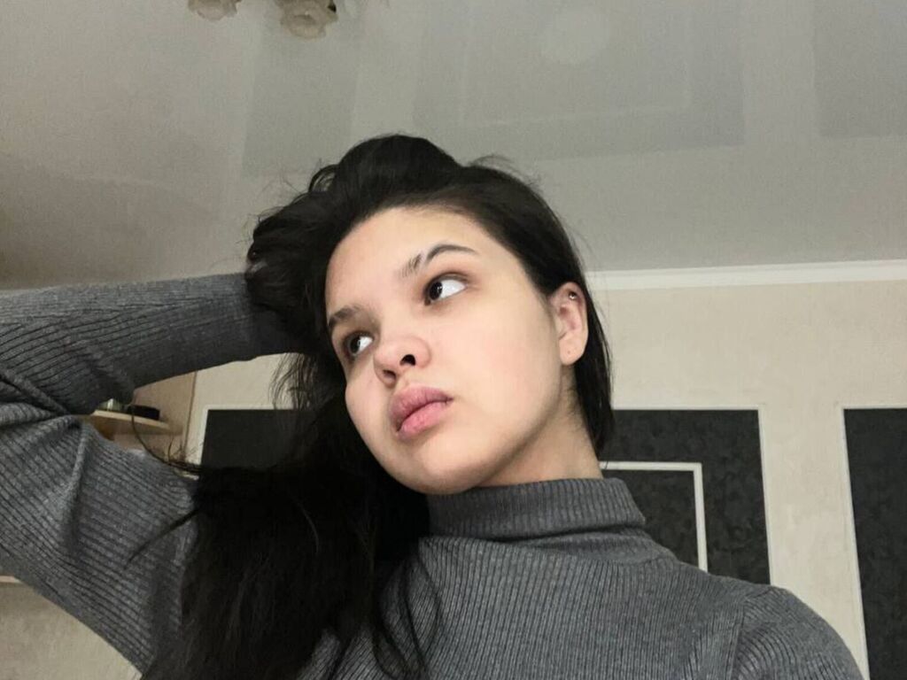 Leilaappleberry's profile - Image n°0