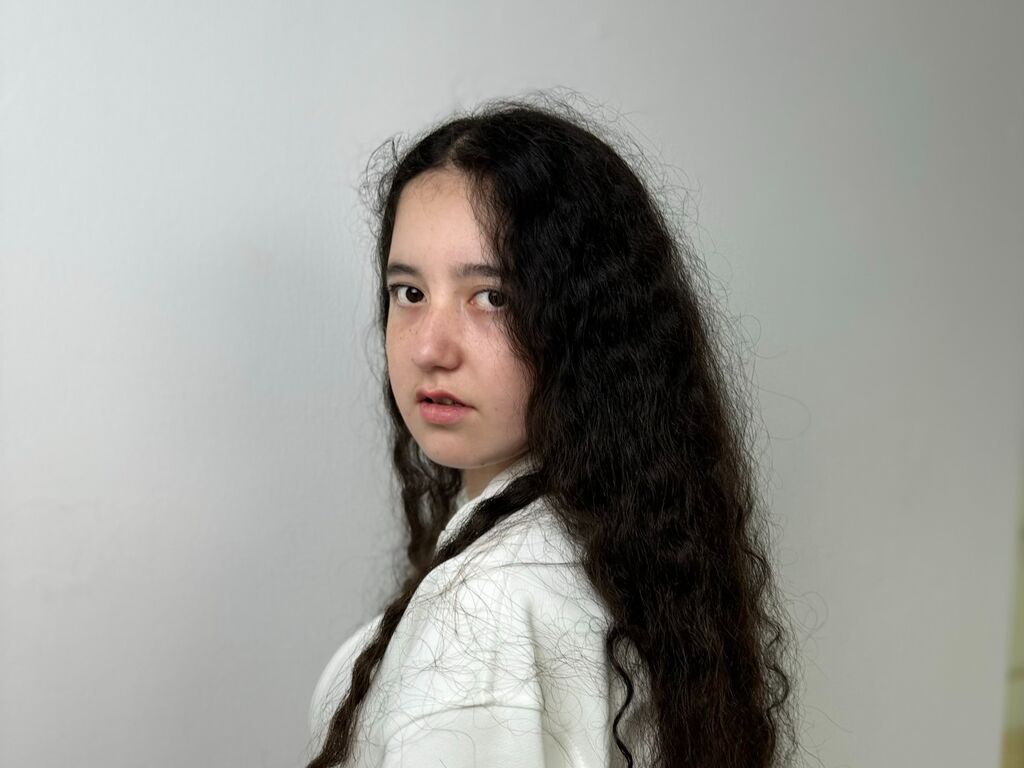 Leilabeames's profile - Image n°0