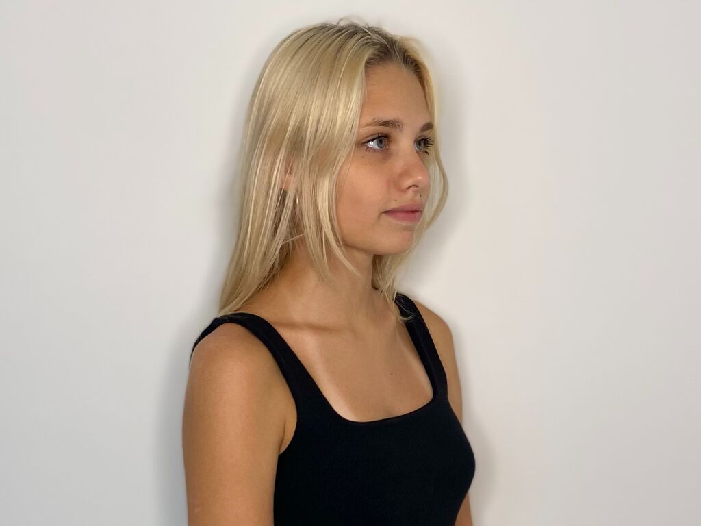 Leilaecton's profile - Image n°0