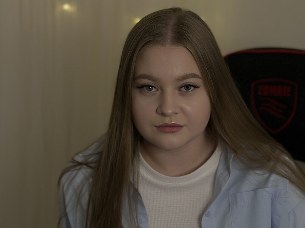 Lenamoran's profile - Image n°0