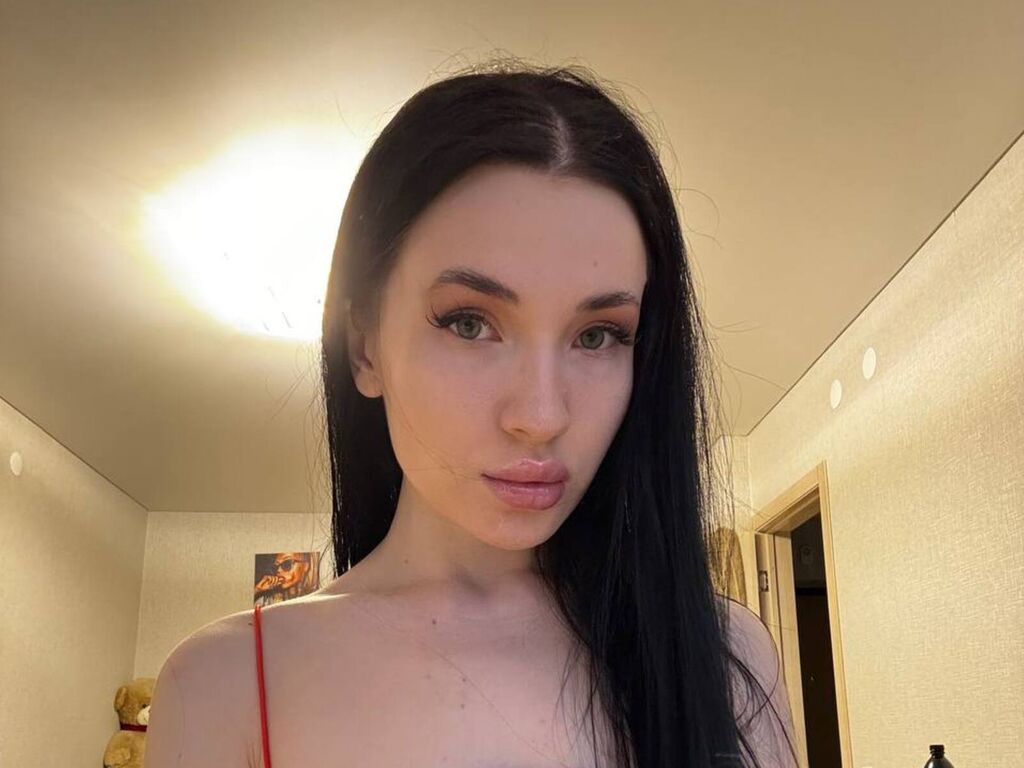 Lenaprice's profile - Image n°0