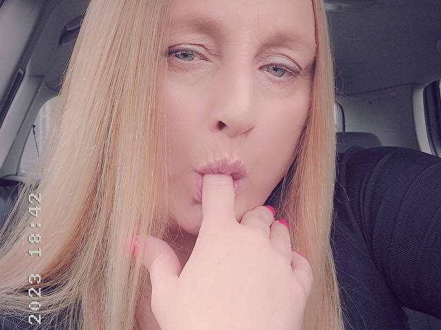 Elena007's profile - Image n°1