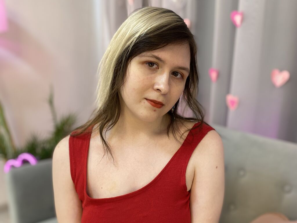 Lennetgrey's profile - Image n°0