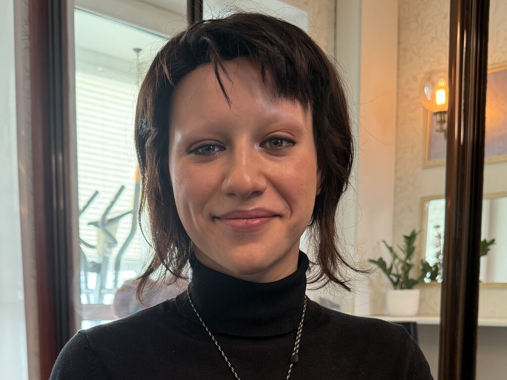 Lenoreveil's profile - Image n°1