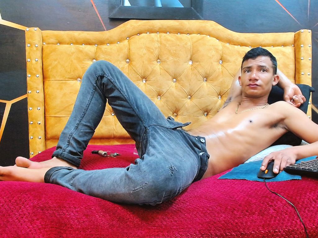 Leo_Hot_049's profile - Image n°0