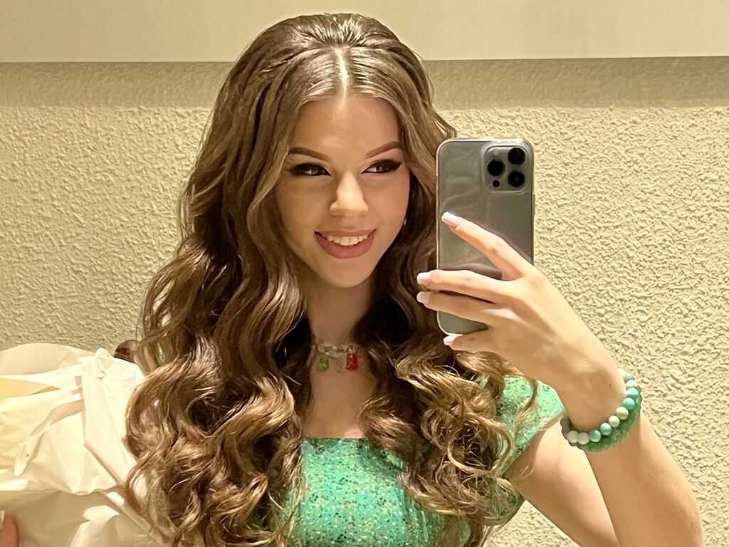 Leonaalford's profile - Image n°0
