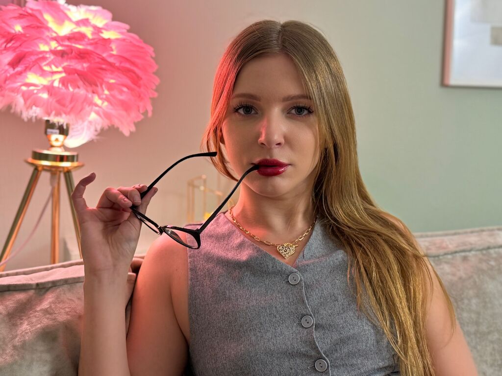 Leonachane's profile - Image n°0