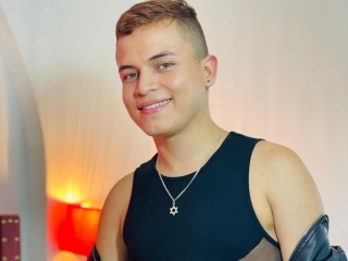 Webcam sex met Leonadams