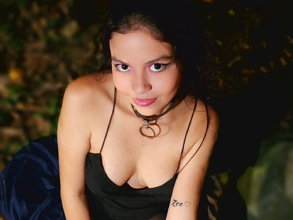 Leonelanova's profile - Image n°1