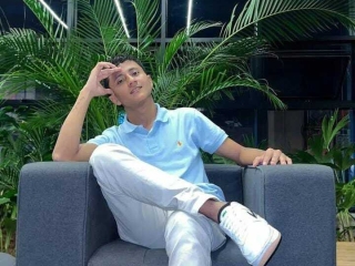 Webcam sex met Leoo_Hot