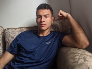 Leostrong111's Sexcam