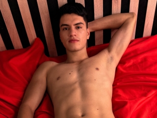 Sexo por webcam con Leotease