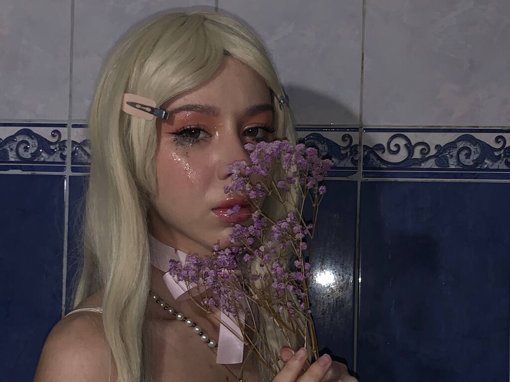 Lessiechenette's profile - Image n°1