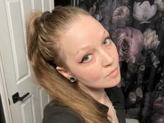 Sexo por webcam con Leviprice