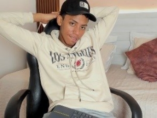 Sexo por webcam con Lewisboy22