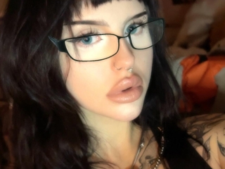 Sexo por webcam con LexiBody