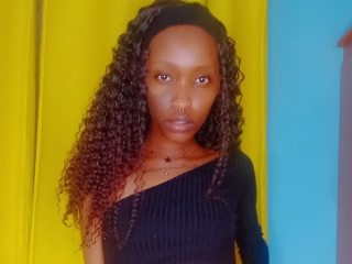 Sexo por webcam con Lexysky_24