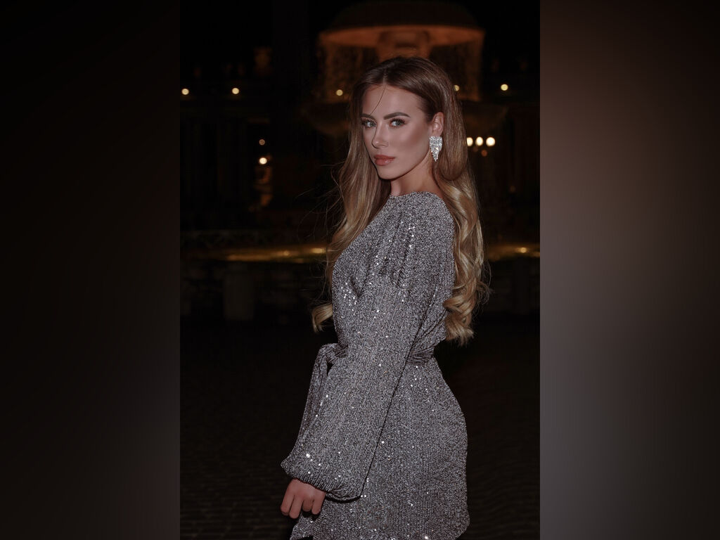 Profil de LeylaBlanc - Photo n°0