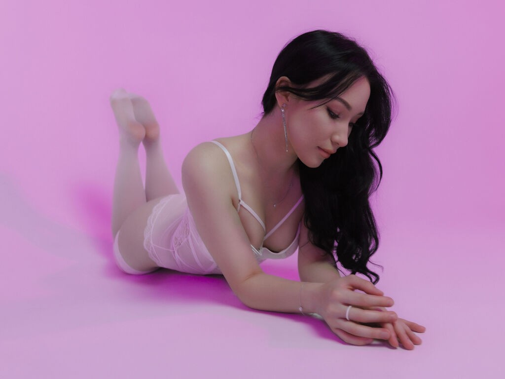 Leylalow's profile - Image n°1