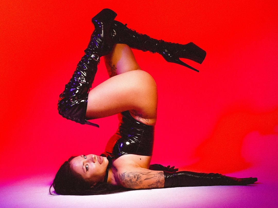 Perfil con Lia_Berry - Imagen  n°0