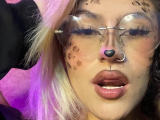 Lialouisl19's Sexcam