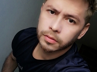 Webcam sex con Liam