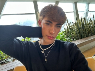 Sexo por webcam con Liamleone