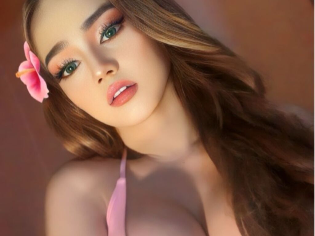 Lianaheather's profile - Image n°3