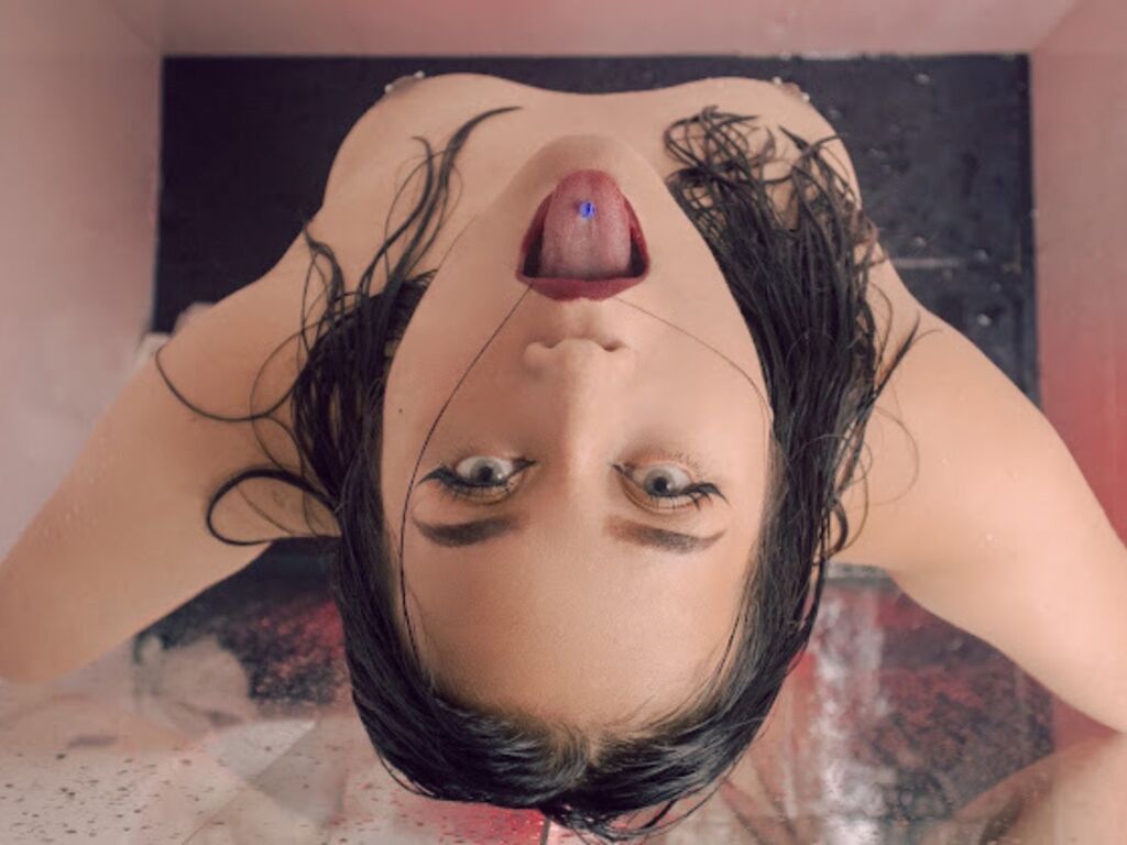 Liannamoretti's profile - Image n°0