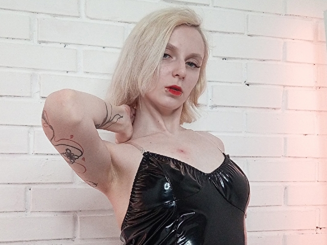 Likalika's profile - Image n°0