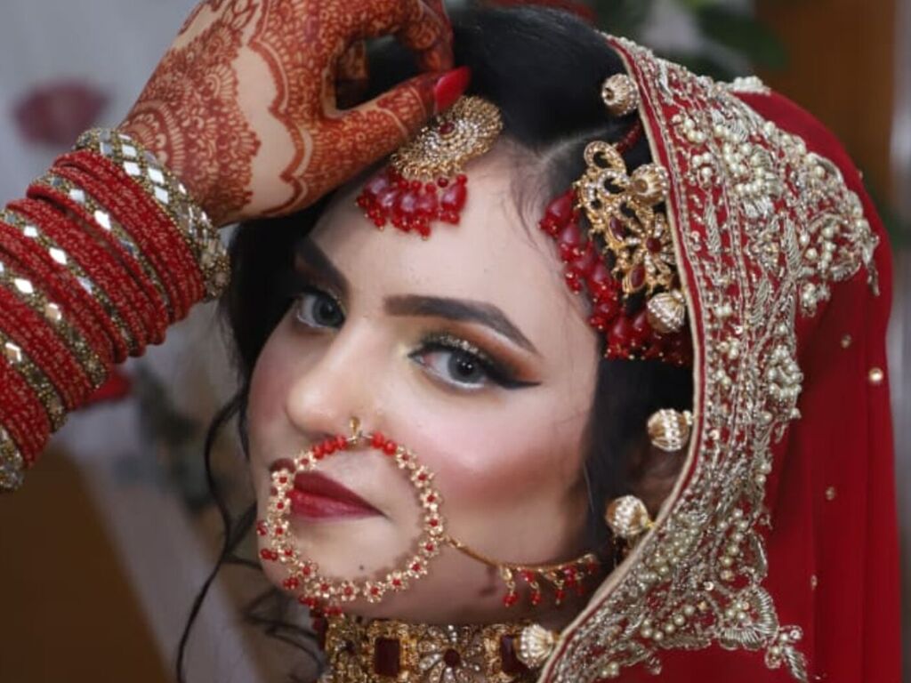 Perfil con Lilinora - Imagen  n°1