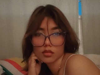 Sexo por webcam con Liliteasex