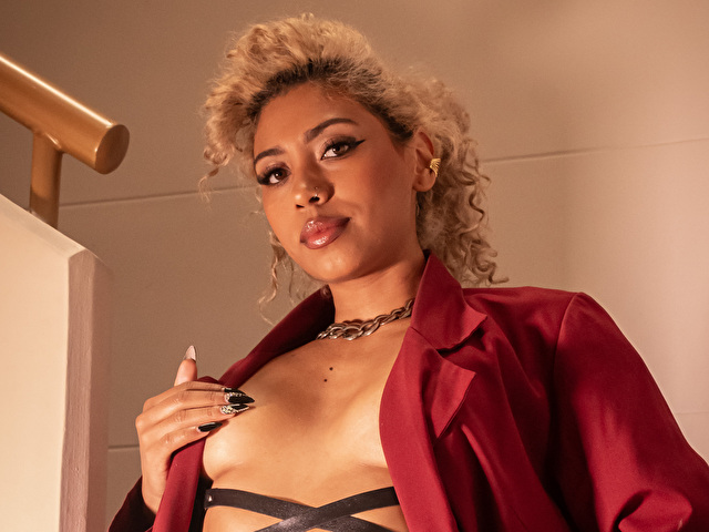 LilithBrown's profile - Image n°31