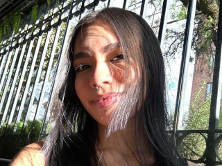 Sexo por webcam con Lilithmurphyy