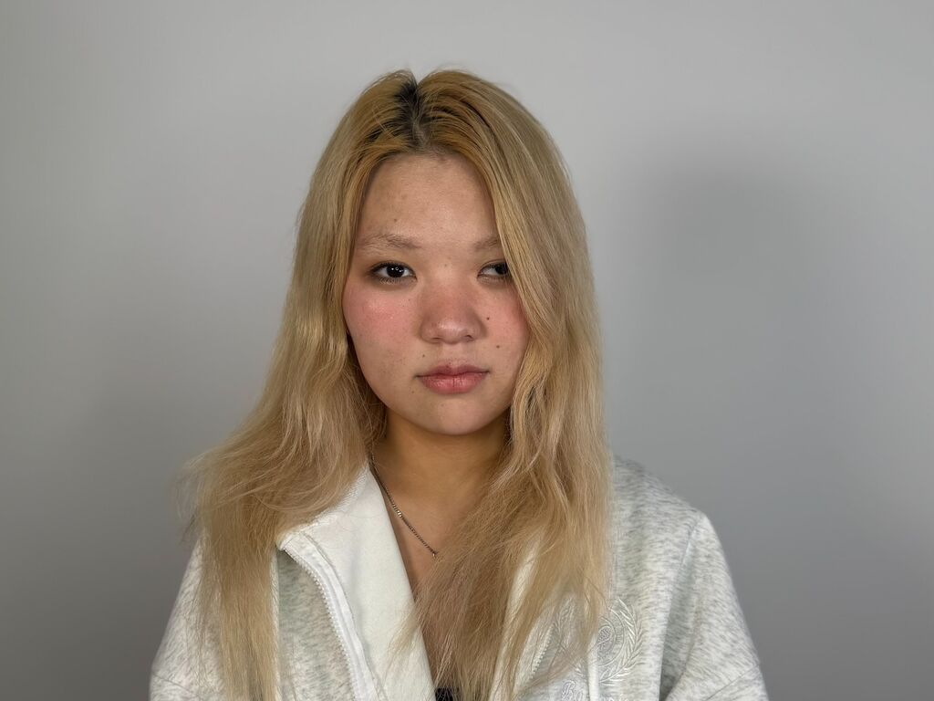 Perfil con Lilliamsare - Imagen  n°0