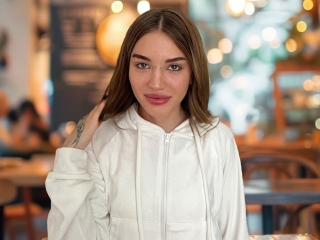 Webcam sex with Lillivaghn