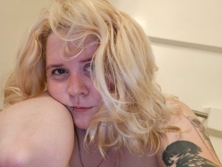 Webcam sex con Lillyeden