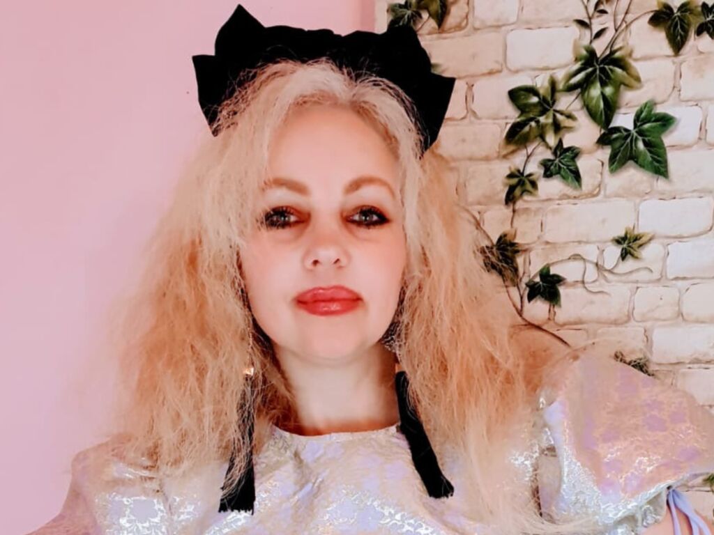 Lillyrosemont's profile - Image n°1