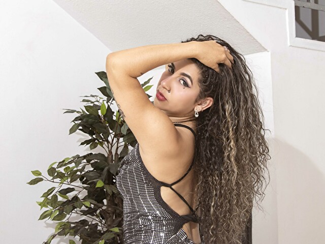 Lilyconerr's profile - Image n°19