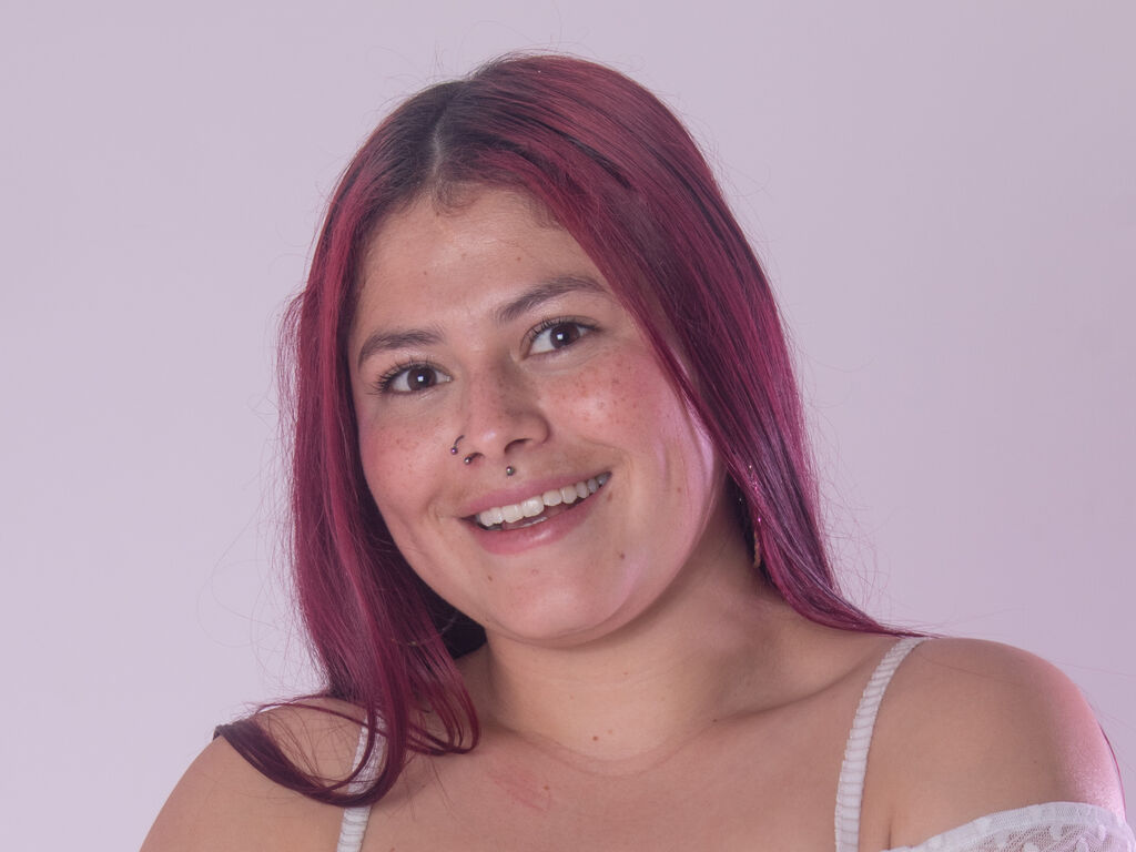 Lilymmanson's profile - Image n°1