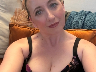Webcam sex met Lilypearlx