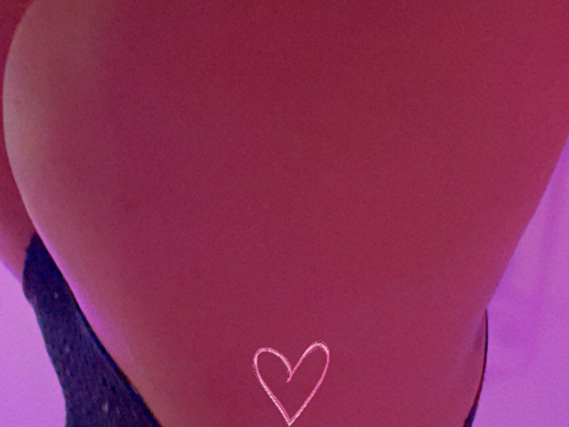 Lilypinkxo's profile - Image n°2
