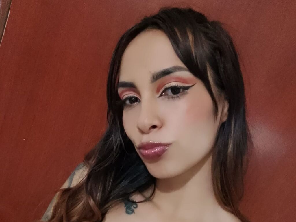 Lilyroussette's profile - Image n°1